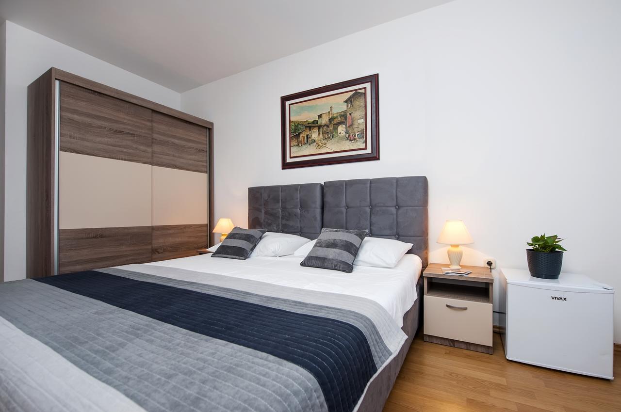 Ladonja Bb Rooms, Family Run Bed & Breakfast Rovinjsko Selo Ngoại thất bức ảnh