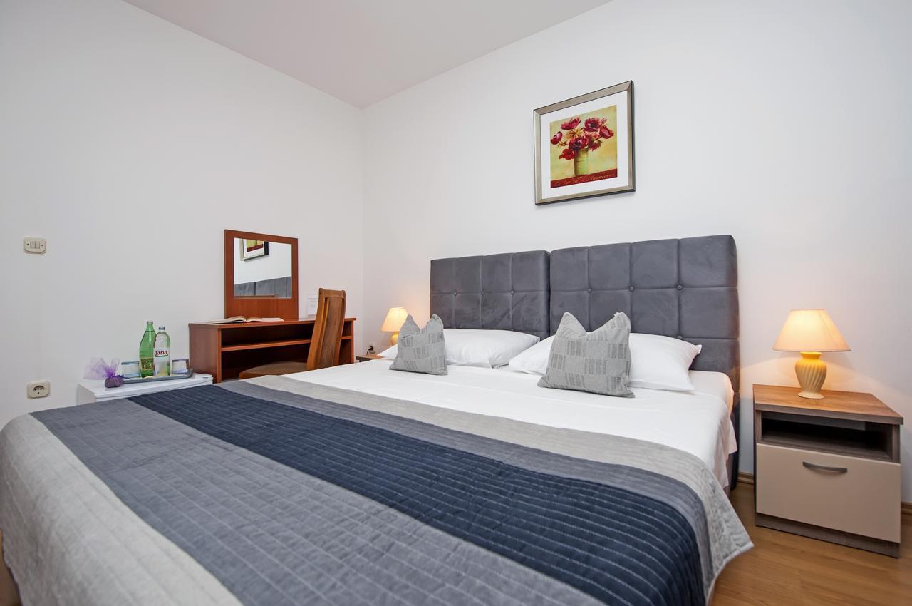 Ladonja Bb Rooms, Family Run Bed & Breakfast Rovinjsko Selo Ngoại thất bức ảnh