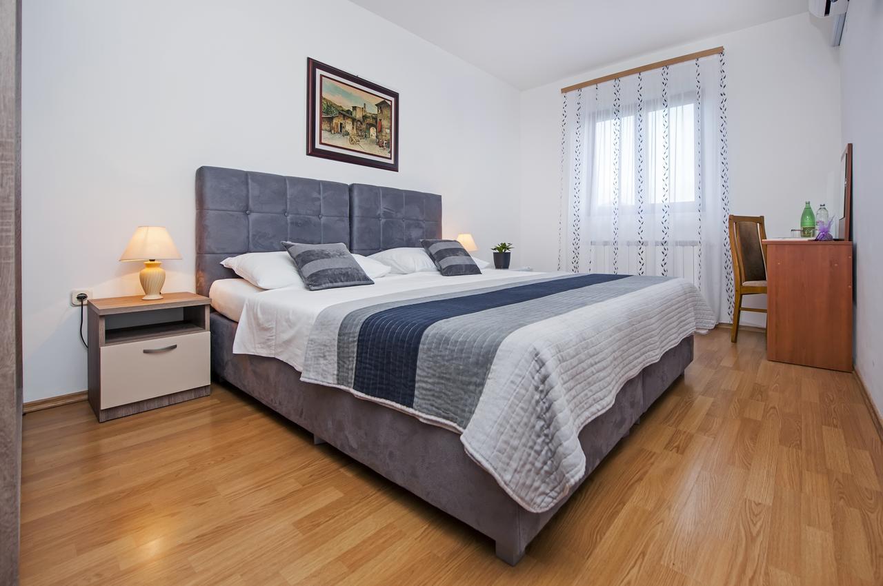 Ladonja Bb Rooms, Family Run Bed & Breakfast Rovinjsko Selo Ngoại thất bức ảnh
